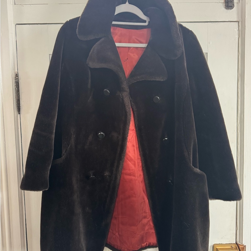Chic Black Faux Fur Jacket